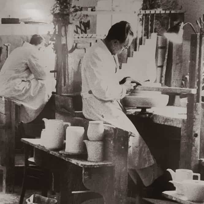 Porcelain production in the 1950s